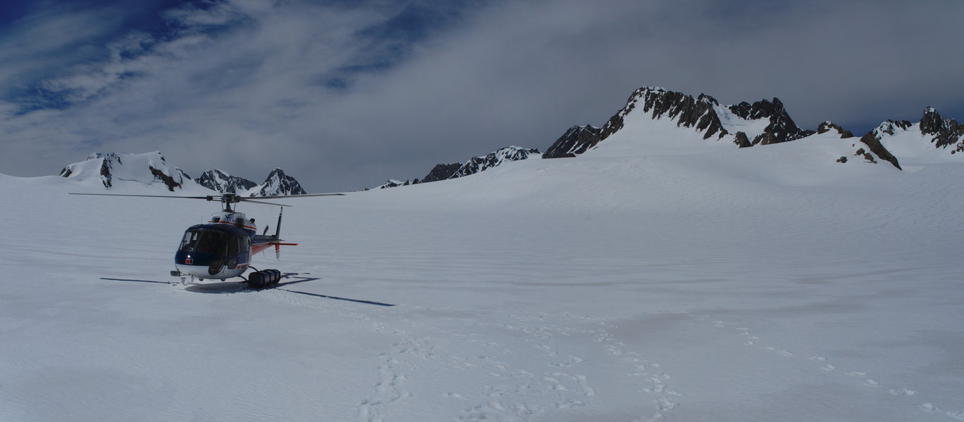 Helicopter Snow Landing